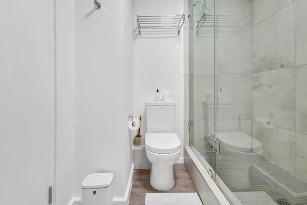 To Let 2 Bedroom Property for Rent in Zonnebloem Western Cape